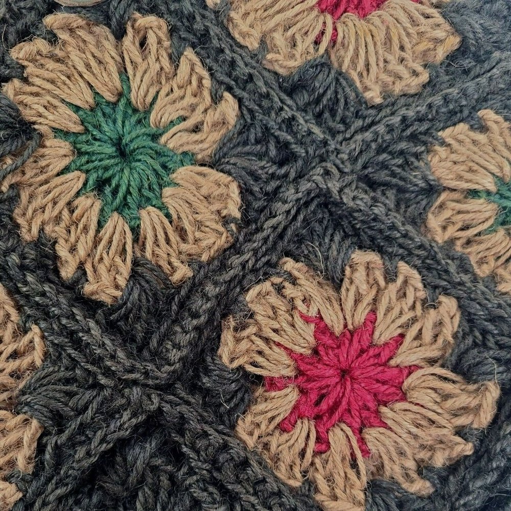 Jute Floral Crochet Handbag Purse Tote Boho Flowers Patchwork Wood Handle Bag - Picture 4 of 14